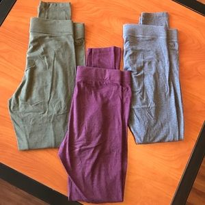 3/$15 VS Pink Leggings